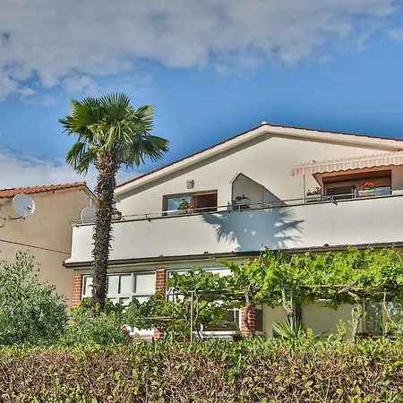 Diamond Seaview Apartamento *